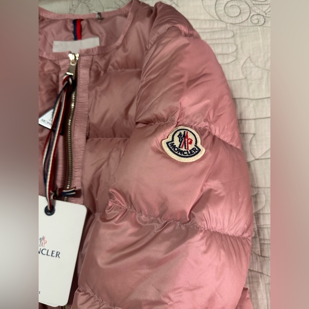 NEW Moncler Laurine Short Down Jacket Pink NWT Sz S w/ Hanger & Garment Bag - Picture 4 of 16